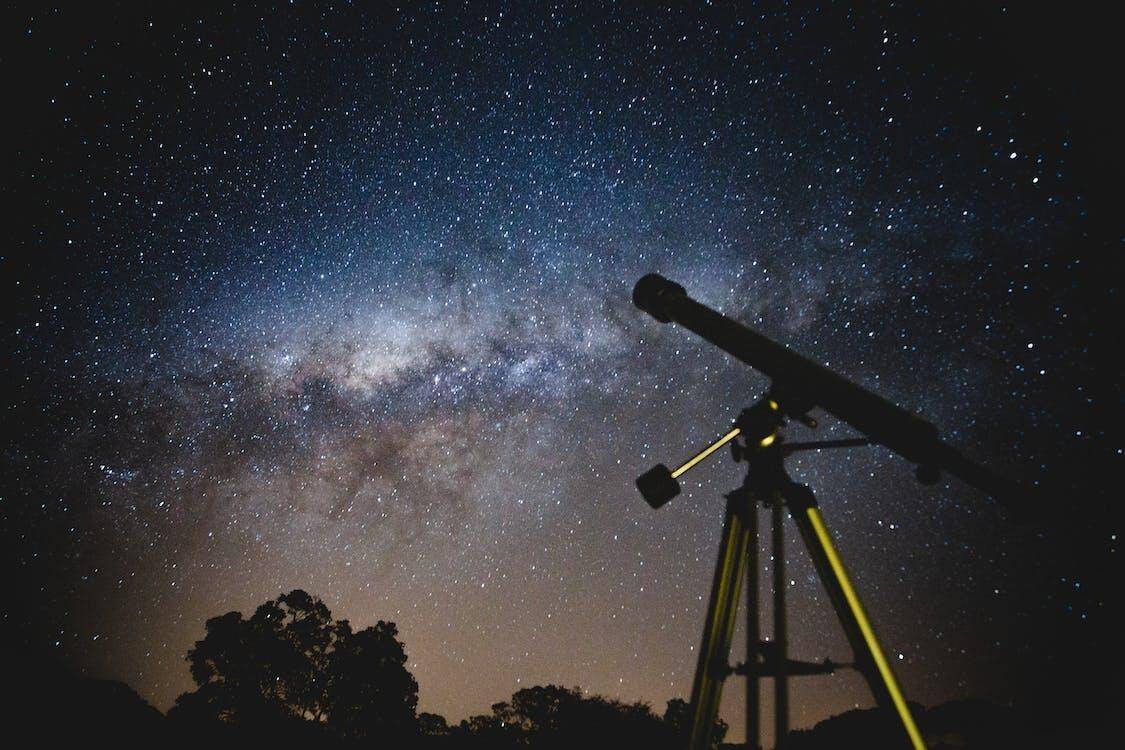 How to Become an Astronomer? 4 Most Common Questions with Detailed Answers